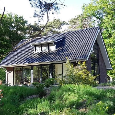 אומן Vakantiehuis Met Hottub En Barrelsauna מראה חיצוני תמונה