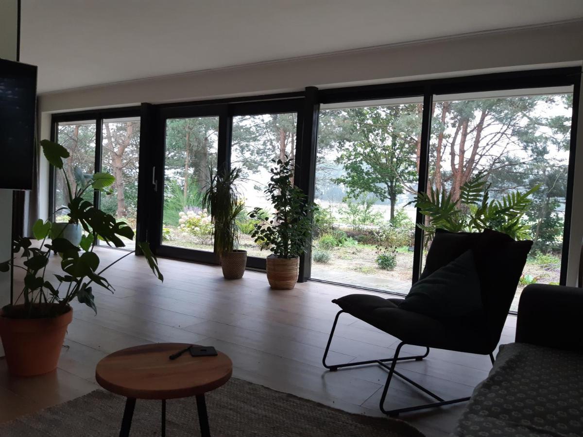 אומן Vakantiehuis Met Hottub En Barrelsauna מראה חיצוני תמונה