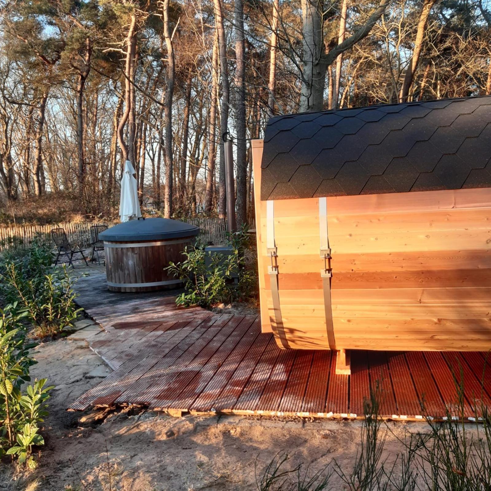 אומן Vakantiehuis Met Hottub En Barrelsauna חדר תמונה
